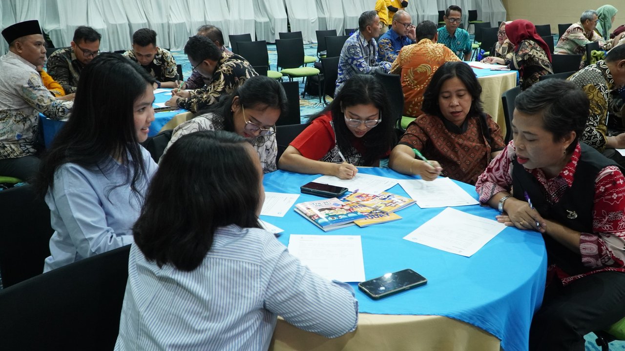 AYO Menulis Bersama SiDU: Gandeng Atma Jaya dalam Riset Literasi di Sekolah Dasar
