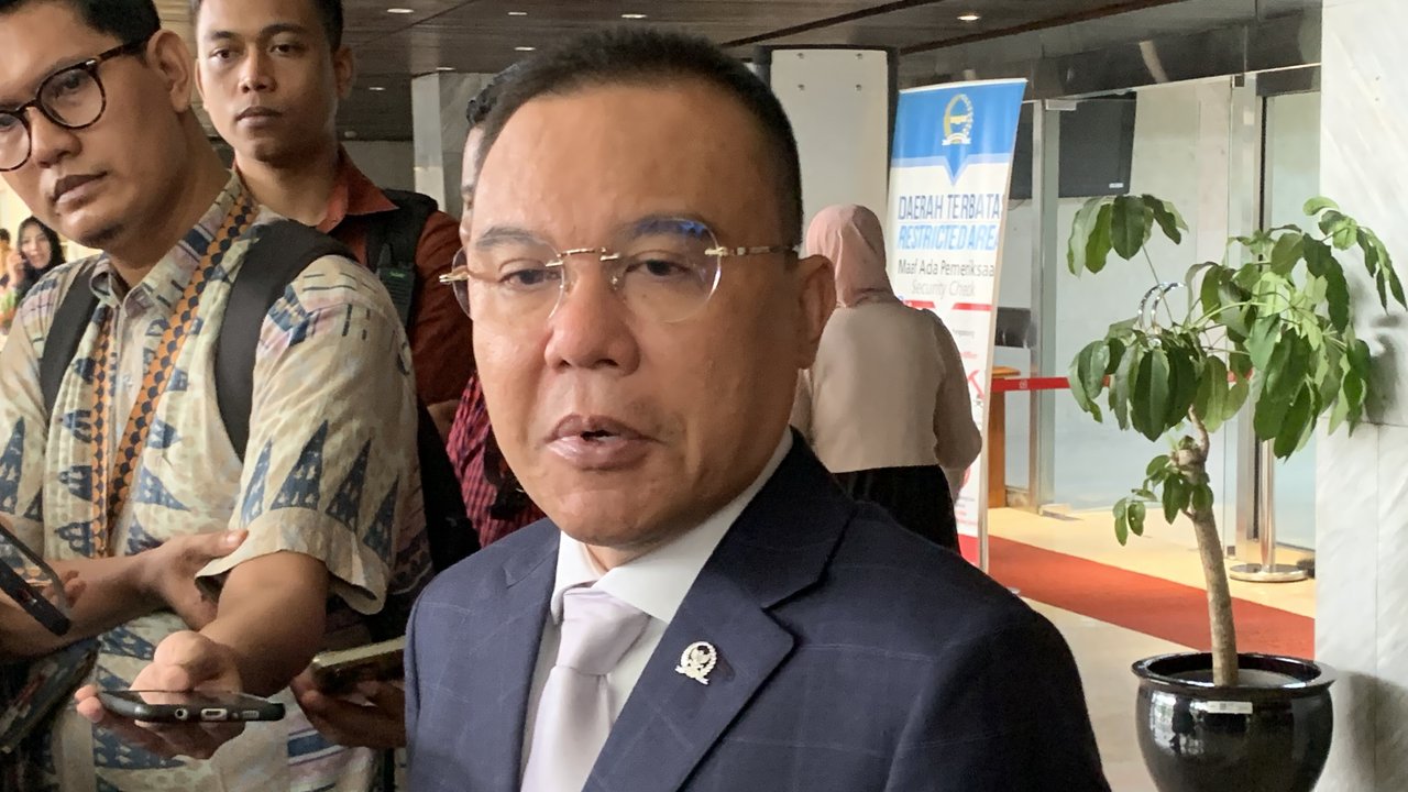Wakil Ketua DPR Sufmi Dasco berbicara mengenai RUU Mahkamah Konstitusi (MK). (Liputan6.com/ Delvira Hutabarat)