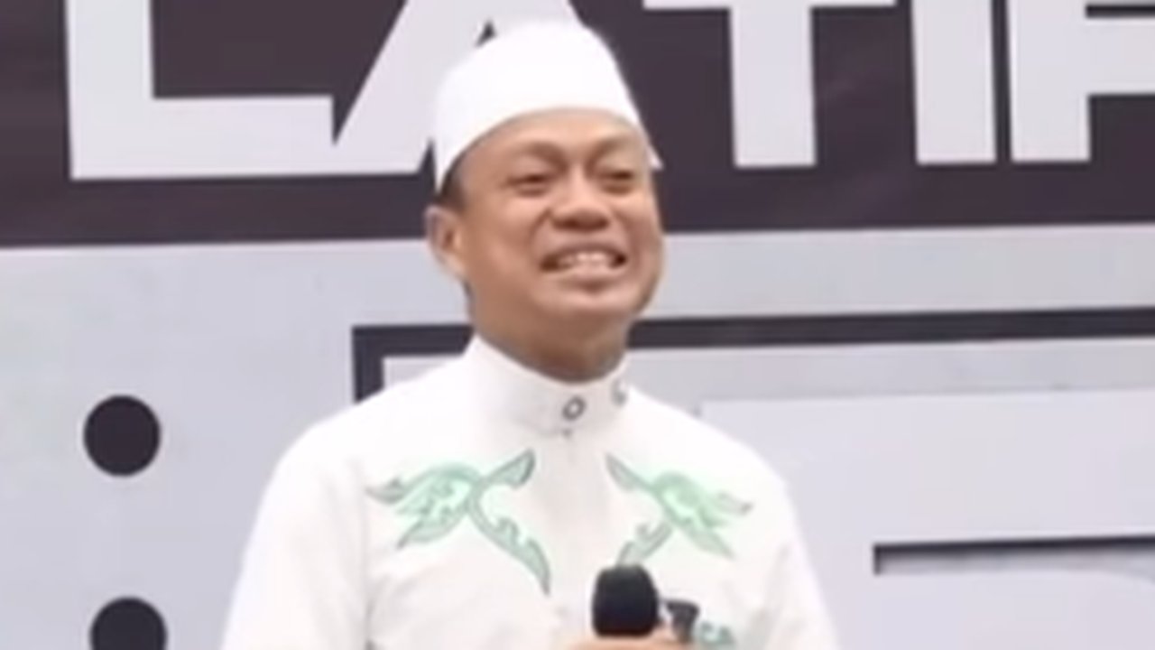 Ustaz Dasad Latif