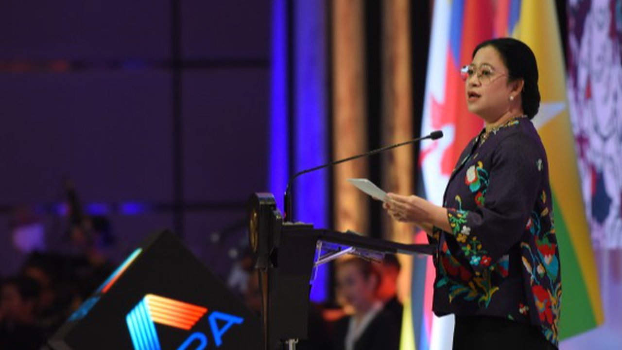 Ketua DPR Puan Maharani