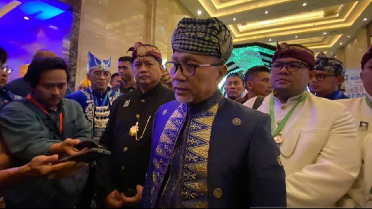 Zulkifli Hasan seusai terpilih kembali sebagai Ketua Umum DPP PAN periode 2024–2029.