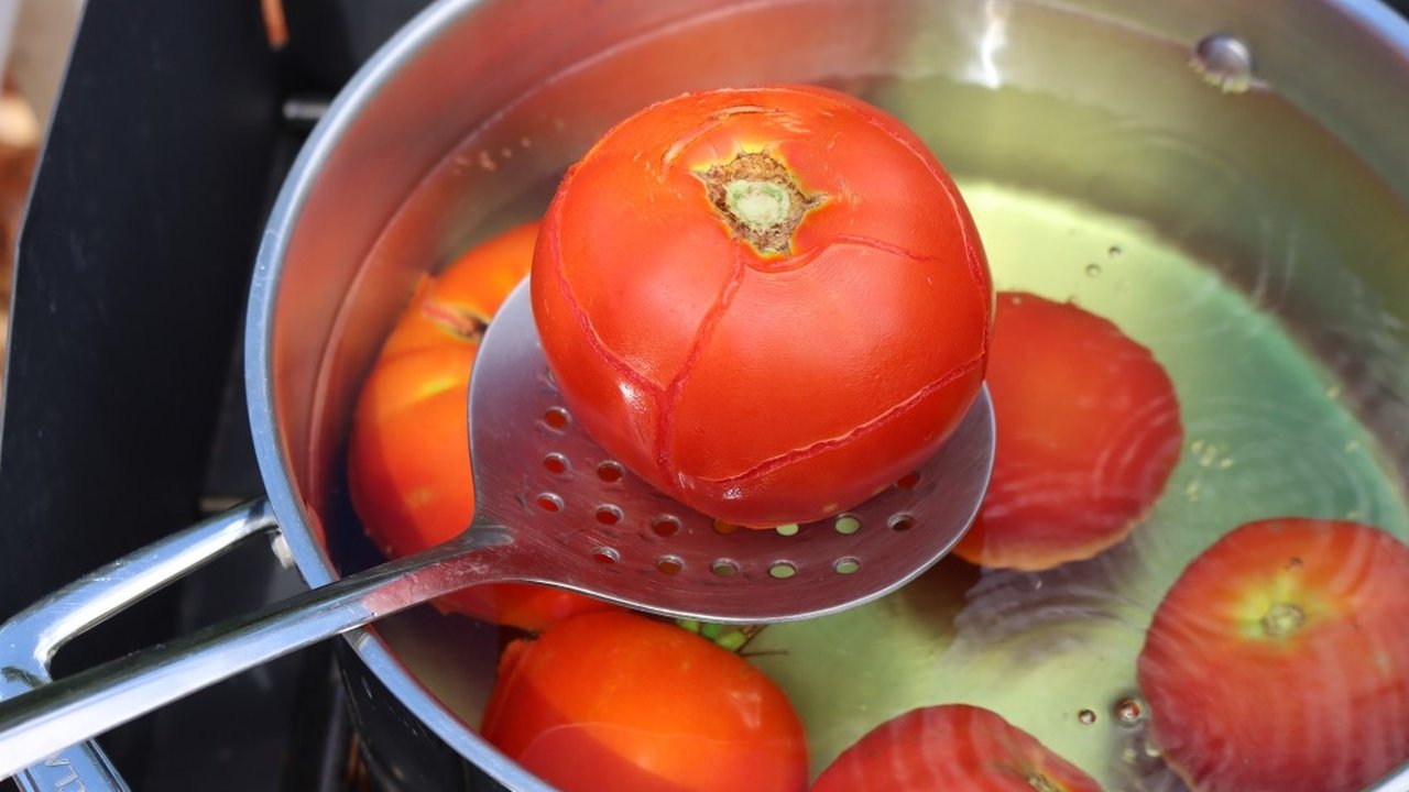 Manfaat Tomat Rebus untuk Pria