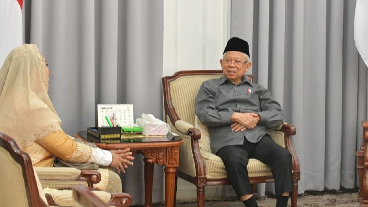 Ketua Umum PKB Abdul Muhaimin Iskandar alias Cak Imin saat berpidato dalam gelaran Uji Kelayakan dan Kepatutan bagi seluruh calon pimpinan DPRD Fraksi PKB se-Indonesia di Kantor DPP PKB, Jakarta Pusat, Minggu (21/7/2024). (Dok. Tim Media PKB)