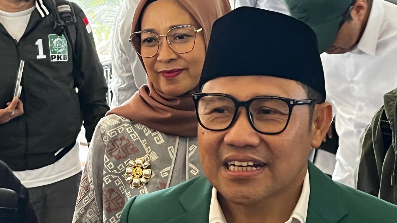 Ketua Umum PKB Muhaimin Iskandar saat hendak bertolak ke Bali, guna menghadiri Muktamar PKB. (Liputan6.com/Radityo Priyasmoro)