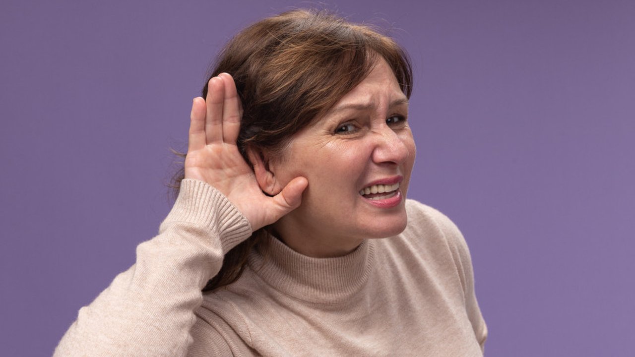 Ilustraso tone deaf. (Image by stockking on Freepik)