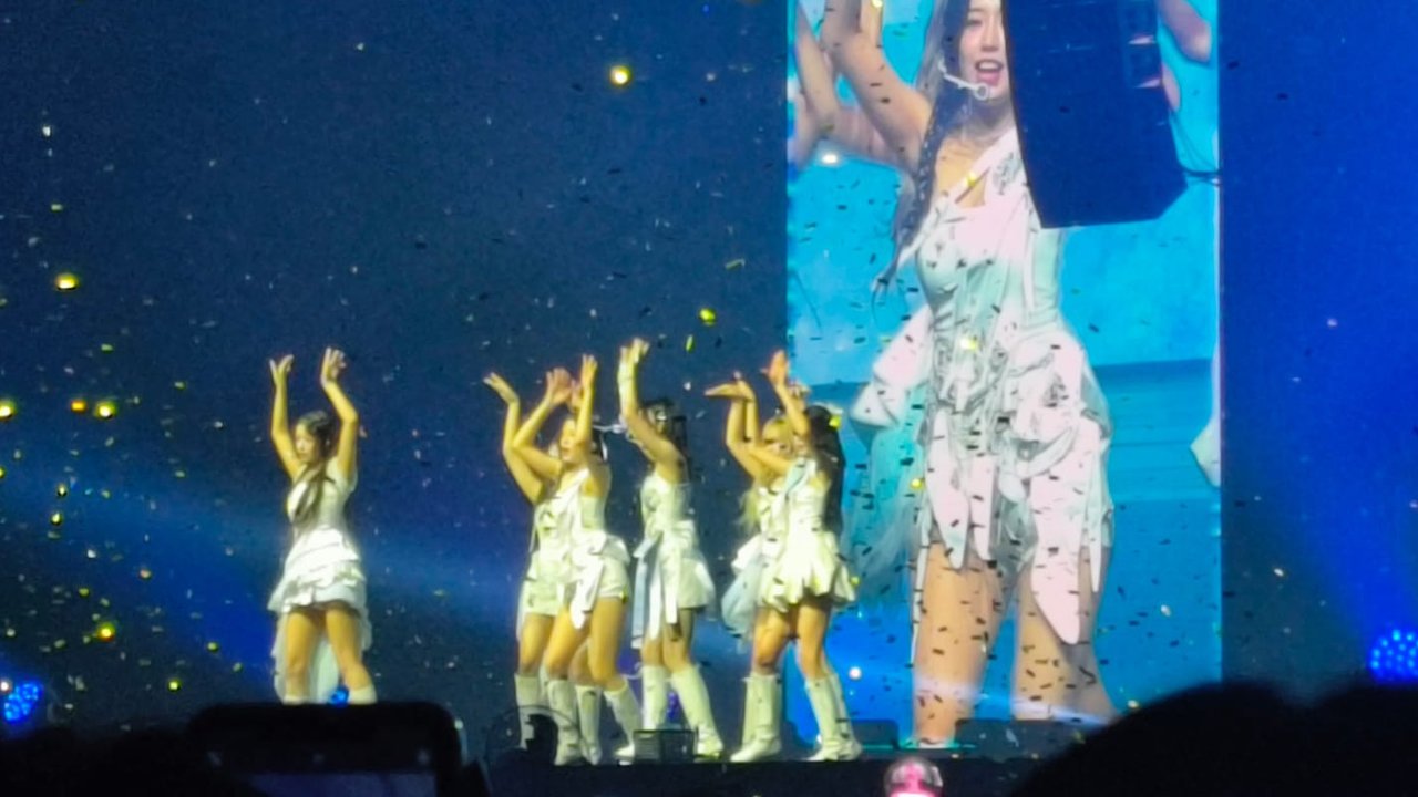 IVE Konser di Jakarta, Gaeul 'Menyala Dive'