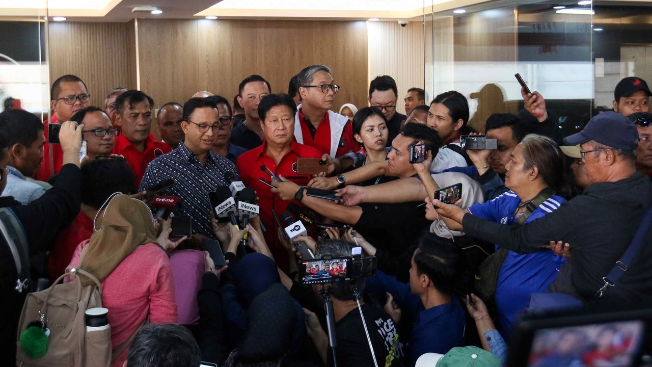 Anies Baswedan sambangi kantor DPD PDIP