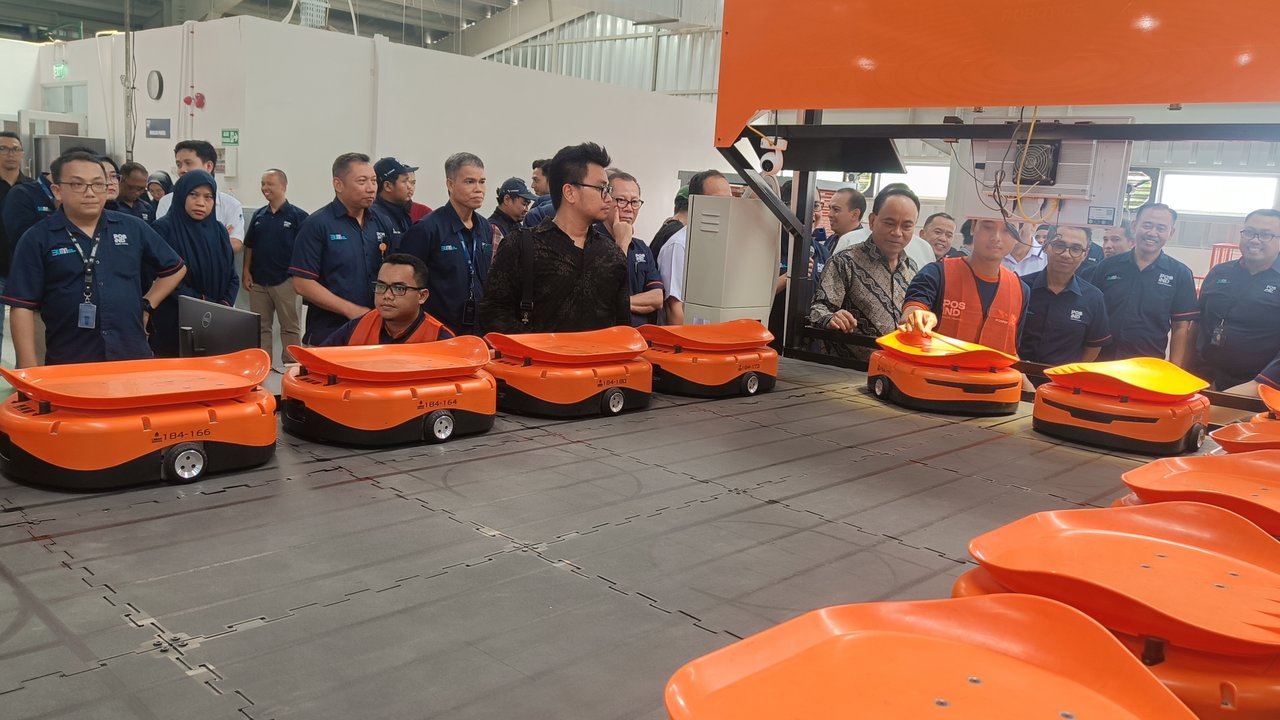 Direktur Utama Pos Indonesia, Faizal Rochmad Djoemadi