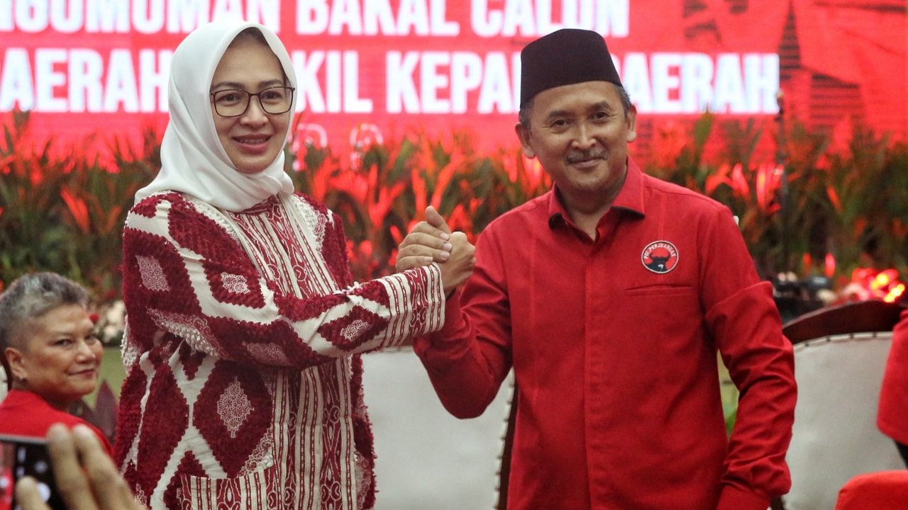 Calon gubernur Banten Airin Rachmi Diany, bakal calon Wakil Gubernur Banten Ade Sumardi. Liputan6.com/Angga Yuniar
