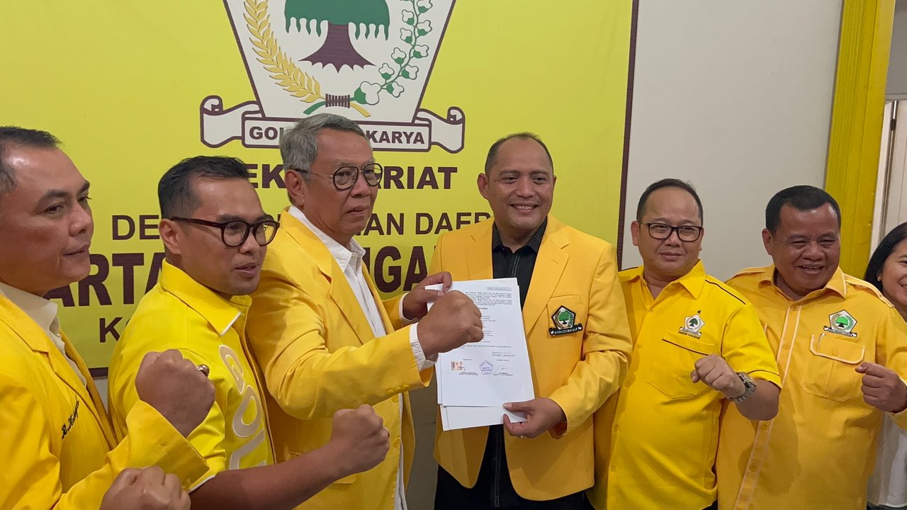 <p>Benyamin Davnie-Pilar Saga Ichsan (Istimewa)</p>