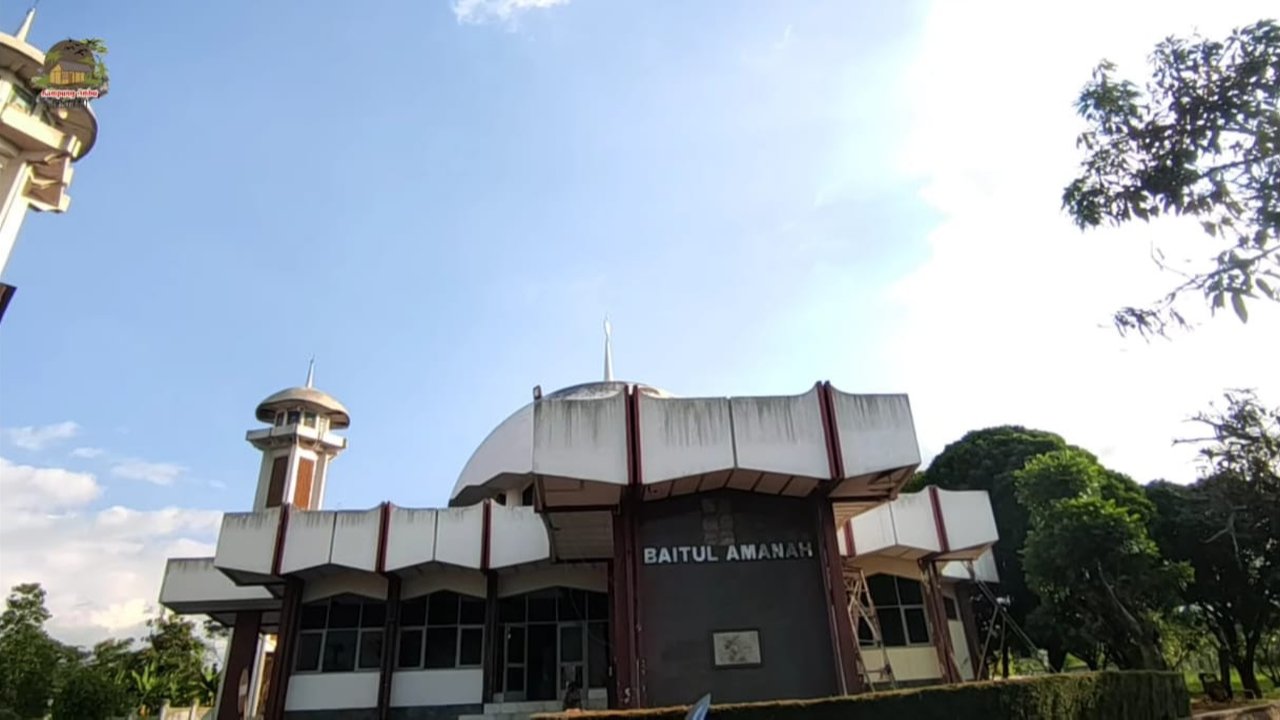 Potret Masjid Pedangdut Itje Trisnawati, Dulu Sangat Megah Kini Tampak Tidak Terurus
