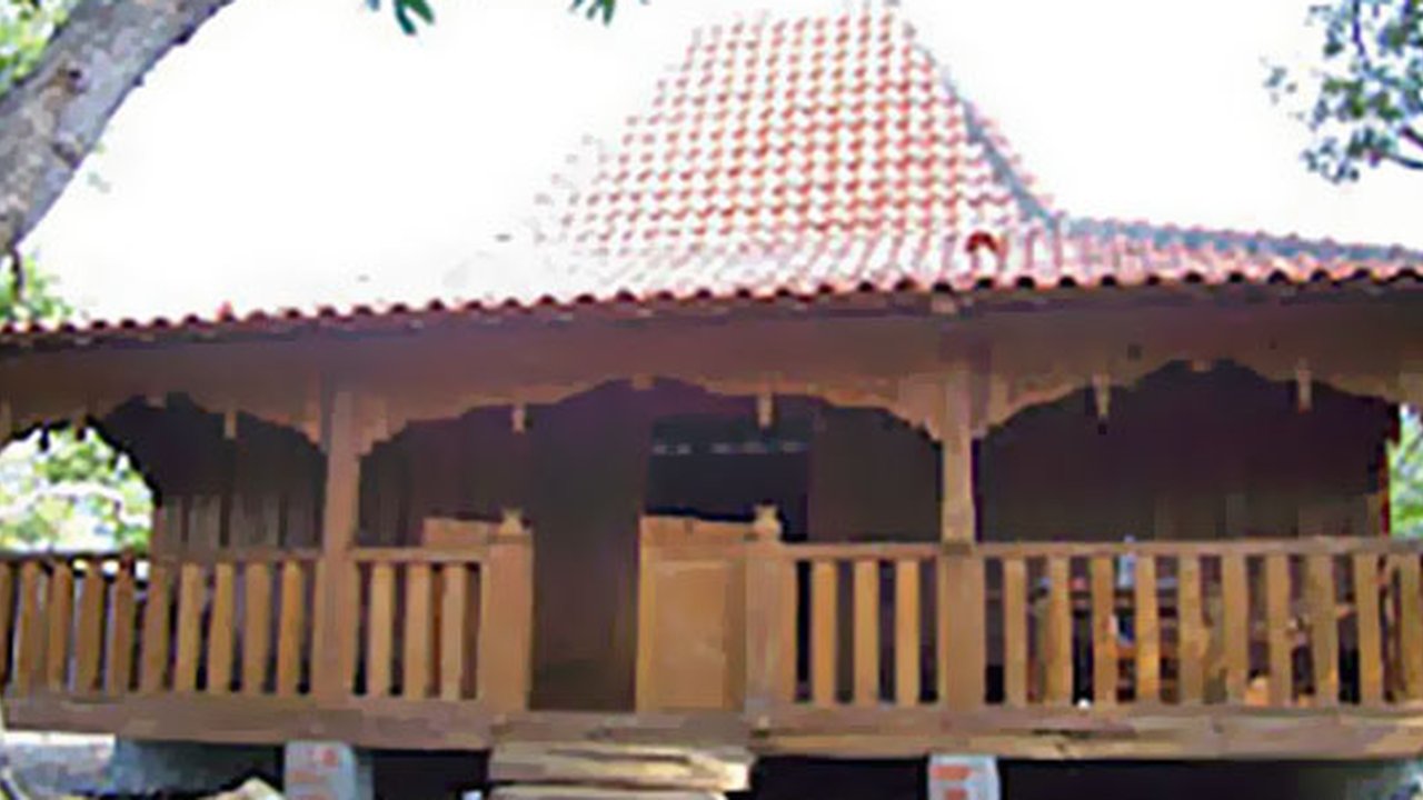 Rumah adat Betawi