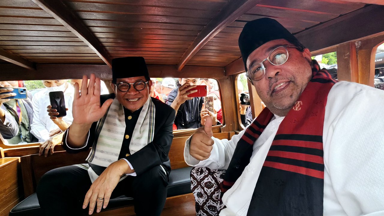 Pramono Anung & Rano Karno naik oplet