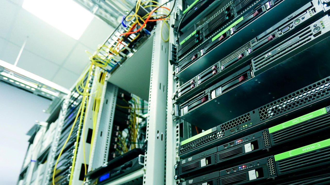 Virtus Technology Indonesia Resmi Menjadi Distributor Elastic, Dorong Inovasi AI di Indonesia