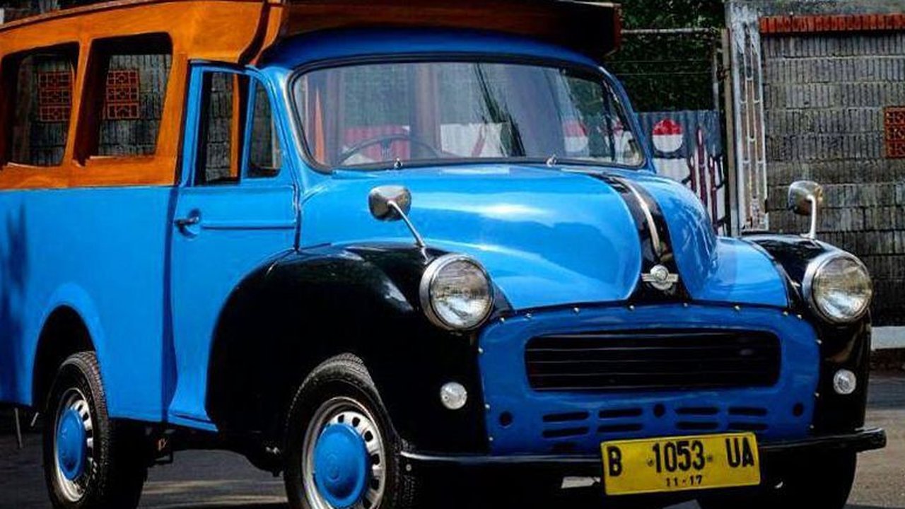 Pramono Anung dan Rano Karno mendaftar sebagai calon gubernur-calon wakil gubernur (cagub-cawagub), Rabu, 28 Agustus 2024. Keduanya menggunakan oplet menuju Komisi Pemilihan Umum (KPU) DKI Jakarta.