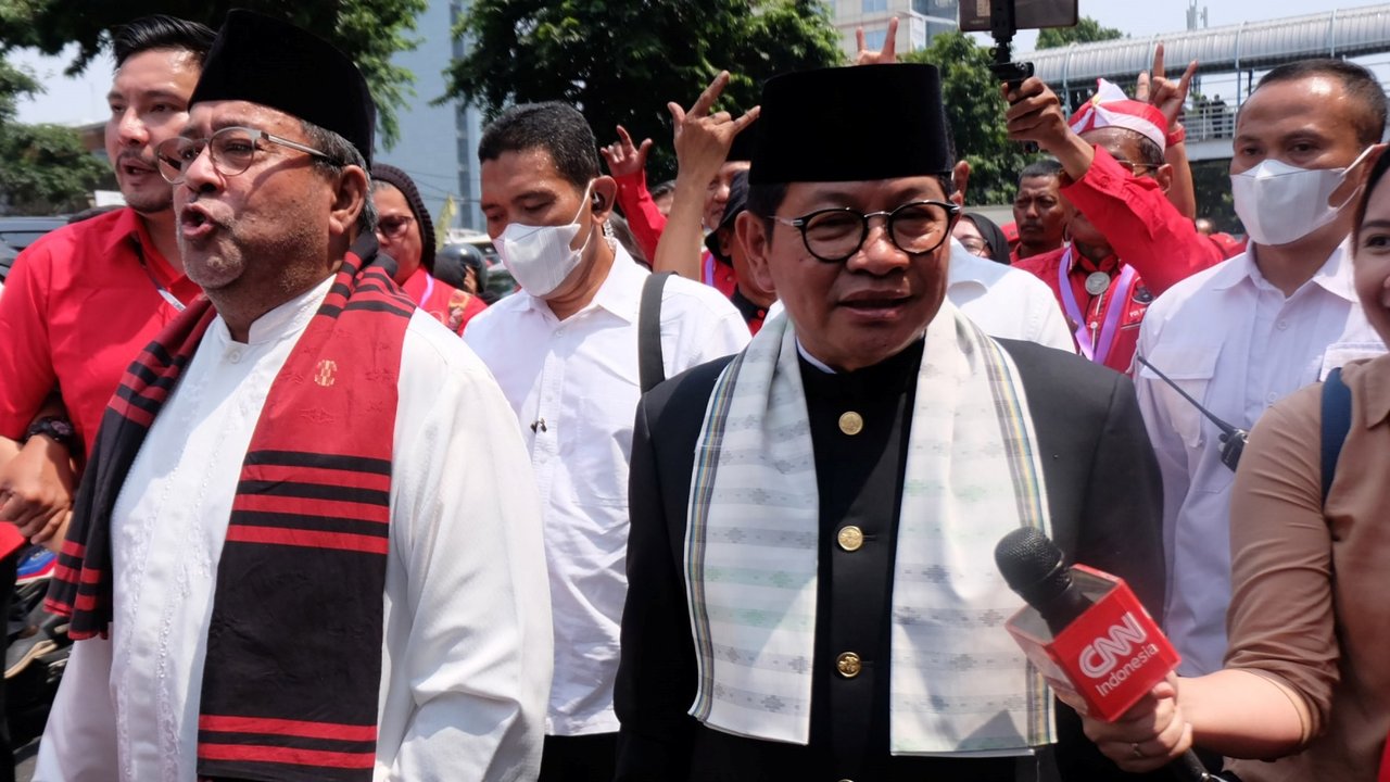 Pramono Anung memiliki sejumlah mobil pribadi dengan nilai hingga miliaran Rupiah. Yuk simak!