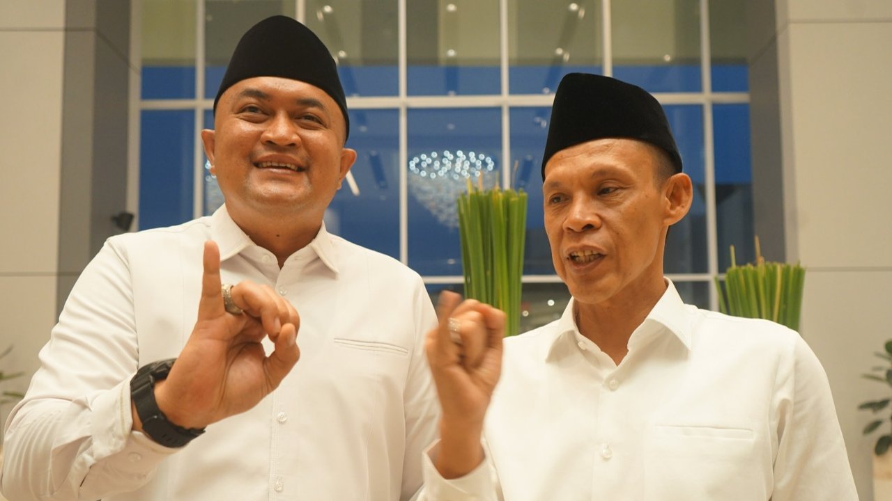 Rudy Susmanto dan Ade Ruhandi