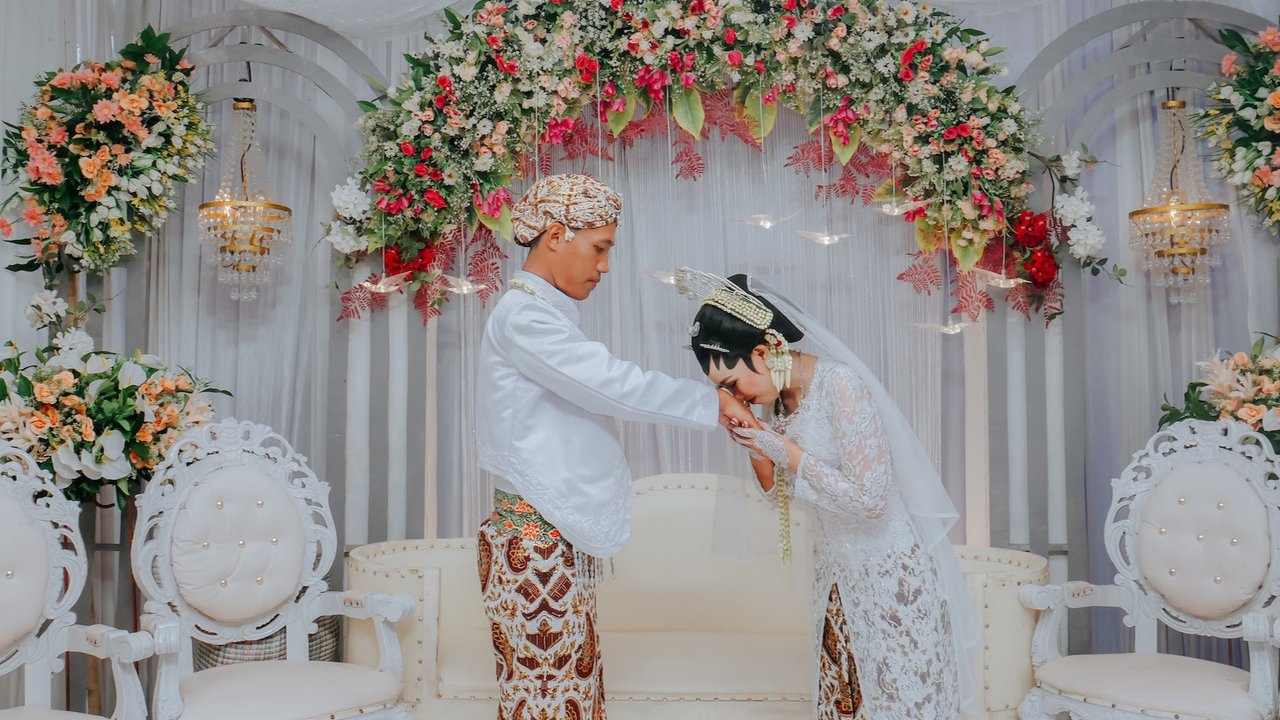 Ilustrasi pernikahan, menikah, pengantin. (Photo by Yudha Allam on Pexels.com)