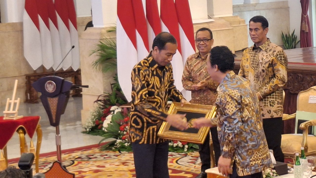 Jokowi Terima Penghargaan Agricola Medal dari FAO, Dipersembahkan untuk Petani Indonesia