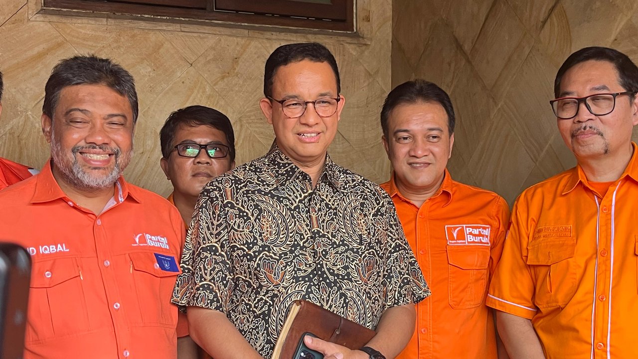 Anies Baswedan sambangi kantor DPD PDIP