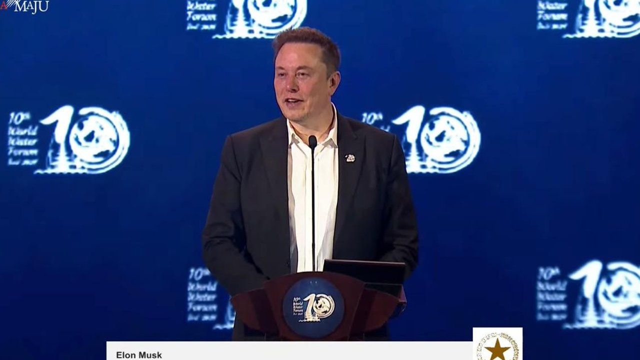 CEO Tesla sekaligus Space X Elon Musk saat berpidato di World Water Forum (WWF) ke-10 di Bali. (Merdeka).