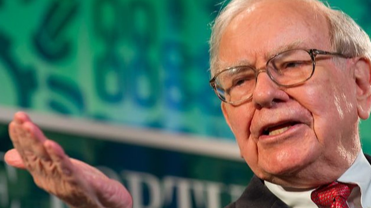 Famous Warren Buffett quotes.