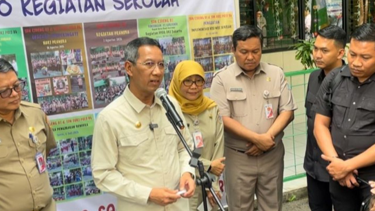 Menteri Kesehatan (Menkes) RI Budi Gunadi Sadikin, menyambangi Balai Kota Jakarta. Dia pun menjumpai Penjabat (Pj) Gubernur Jakarta Heru Budi Hartono. (Foto: Liputan6.com/Winda Nelfira).