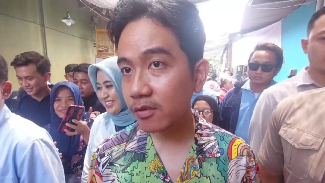 Viral Gibran Gagal Dilantik jadi Wakil Presiden Karena Akun Fufufafa Menghina Prabowo Terkuak, Cek Faktanya
