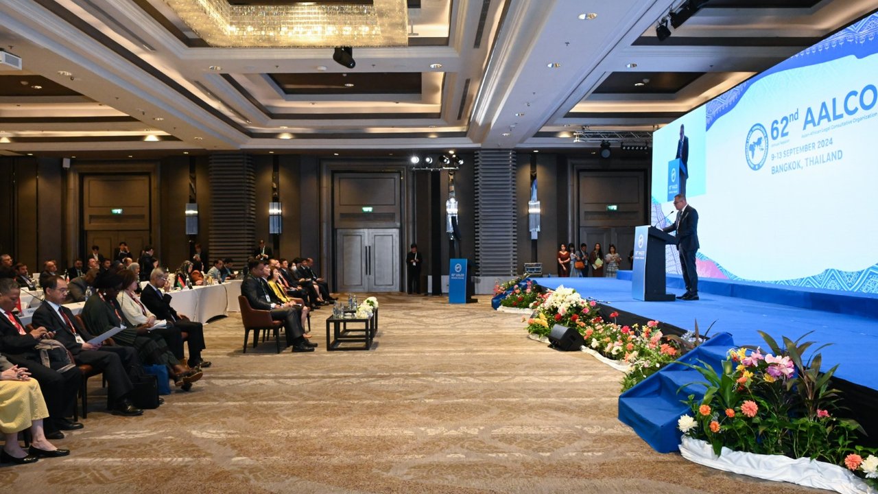 Direktur Jenderal Administrasi Hukum Umum