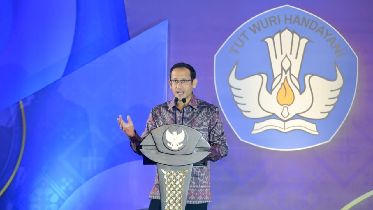 Menteri Pendidikan, Kebudayaan, Riset, dan Teknologi Indonesia, Nadiem Makarim saat acara Merdeka Belajar. (Dok: YouTube Kemendikbudristek)