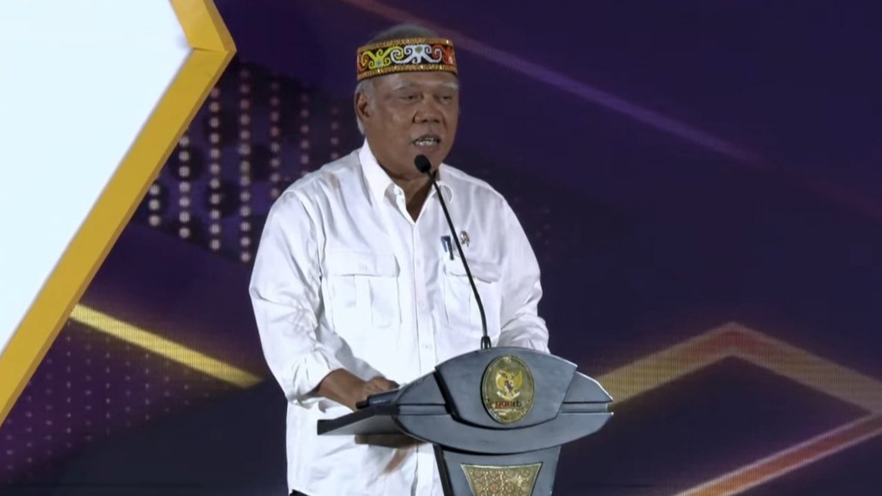 Menteri PUPR Basuki Basuki Hadimuljono mengunjungi Isoter Badiklat PU Kotagede. (Liputan6.com/Wisnu Wardhana)