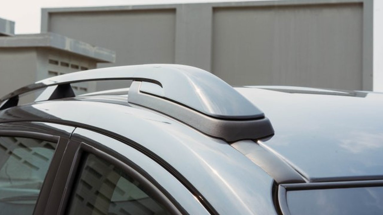 Jenis Roof Rail yang Efektif untuk Mengangkut Barang di Kendaraan