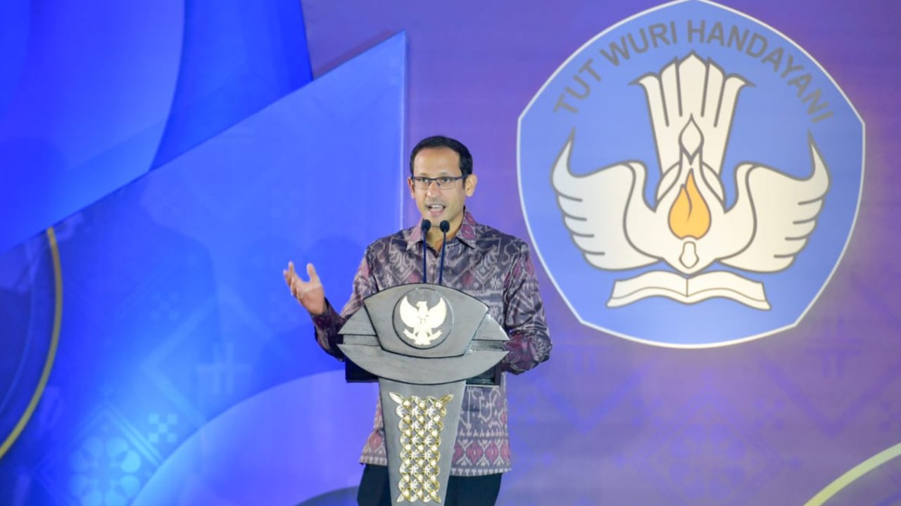 Menteri Pendidikan, Kebudayaan, Riset, dan Teknologi Indonesia, Nadiem Makarim saat acara Merdeka Belajar. (Dok: YouTube Kemendikbudristek)