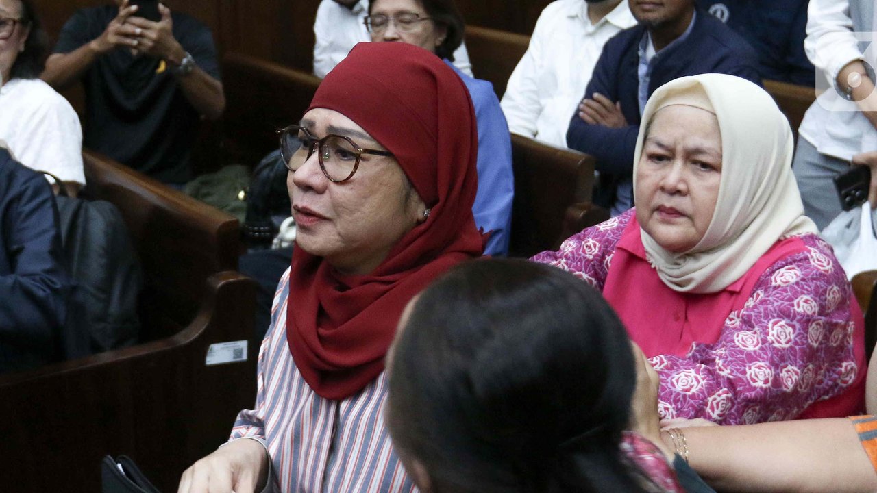 Majelis Hakim Pengadilan Tipikor menyatakan Karen Agustiawan terbukti bersalah melakukan tindak pidana korupsi terkait pembelian gas alam cair atau liquefied natural gas (LNG). (Liputan6.com/Herman Zakharia)