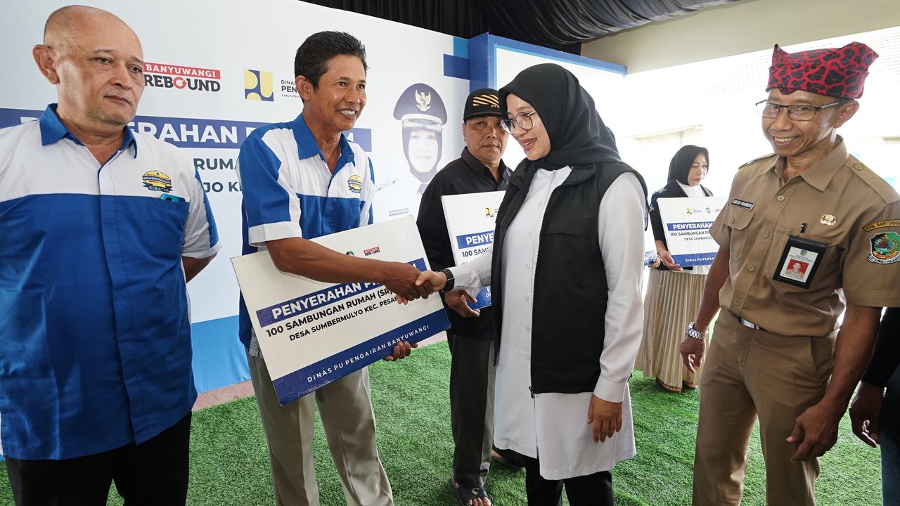 Banyuwangi bangun saluran air bersih