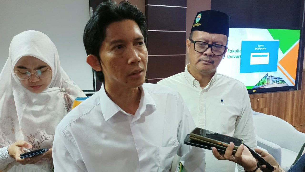 Dekan FK Undip dr Yan Wisnu Prajoko