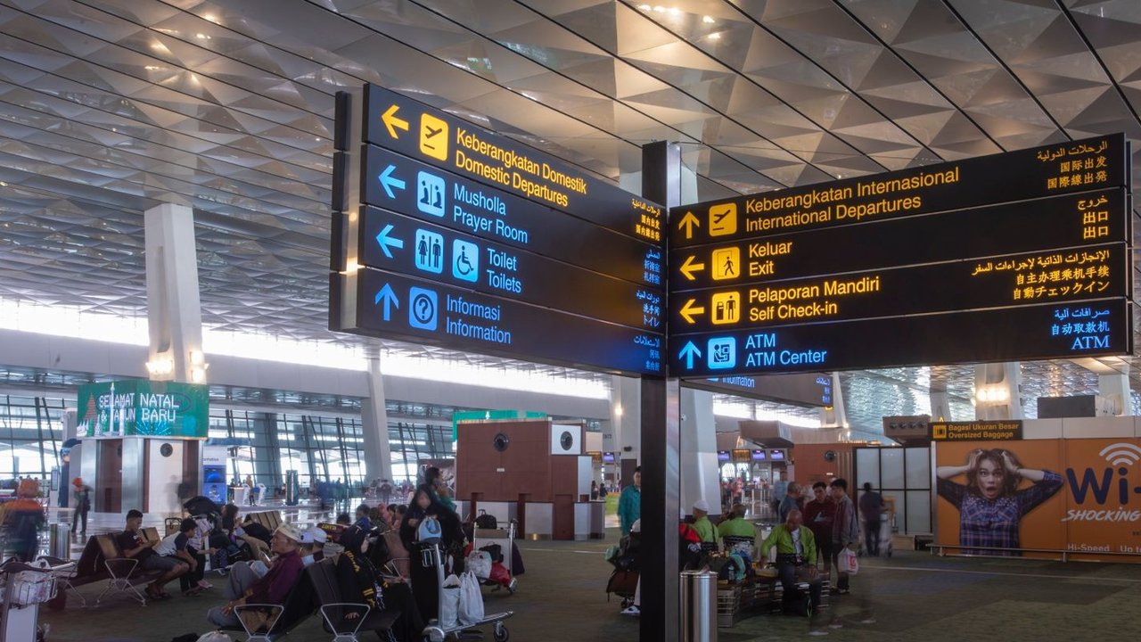 Selama periode angkutan mudik Lebaran 2024, yakni dari 3 sampai 18 April 2024,  Bandara Soekarno-Hatta mengumpulkan total 2,5 juta penumpang.