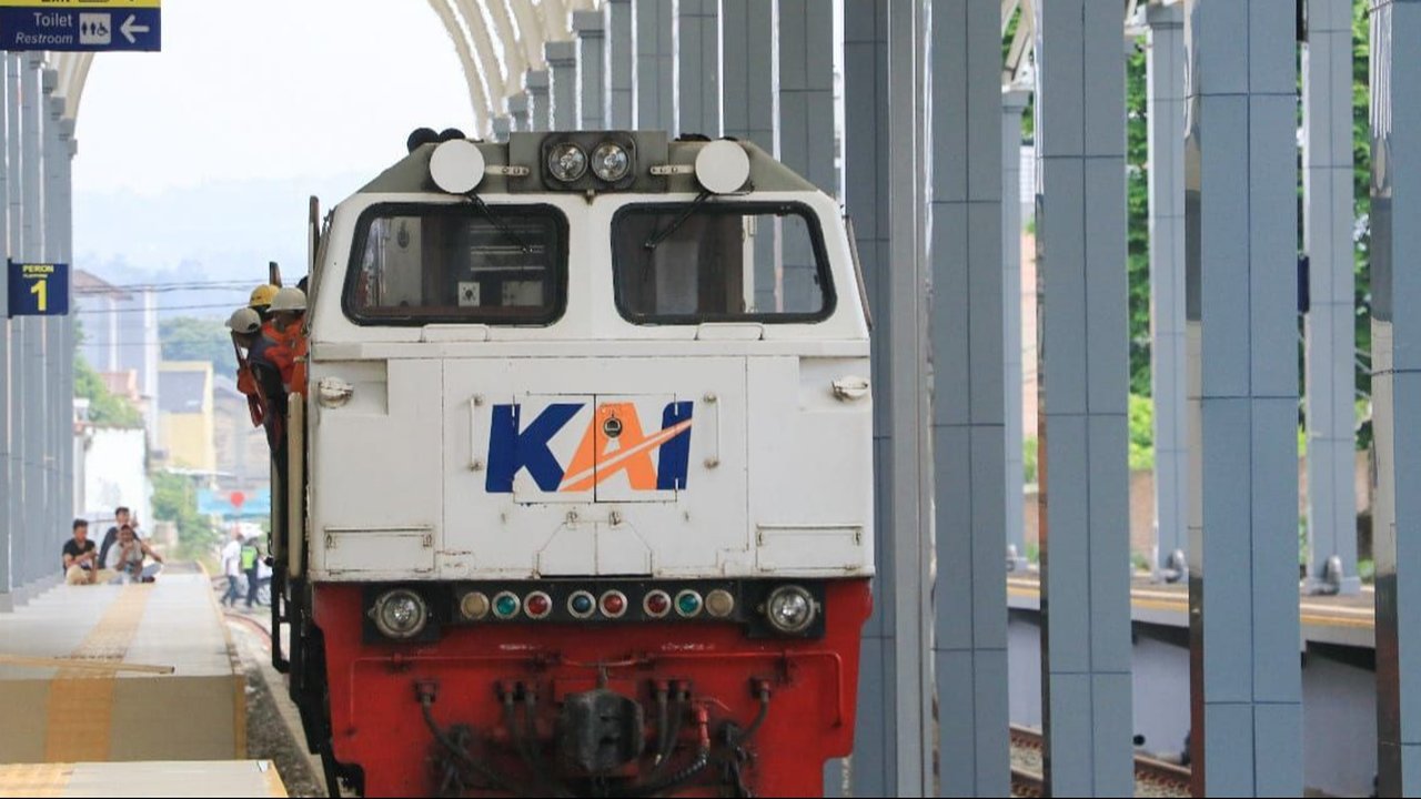 PT Kereta Api Indonesia (Persero) akan kembali mengoperasikan jalur KA Cibatu-Garut. Jalur ini digunakan terakhir pada 1983 lalu. (Dok KAI)
