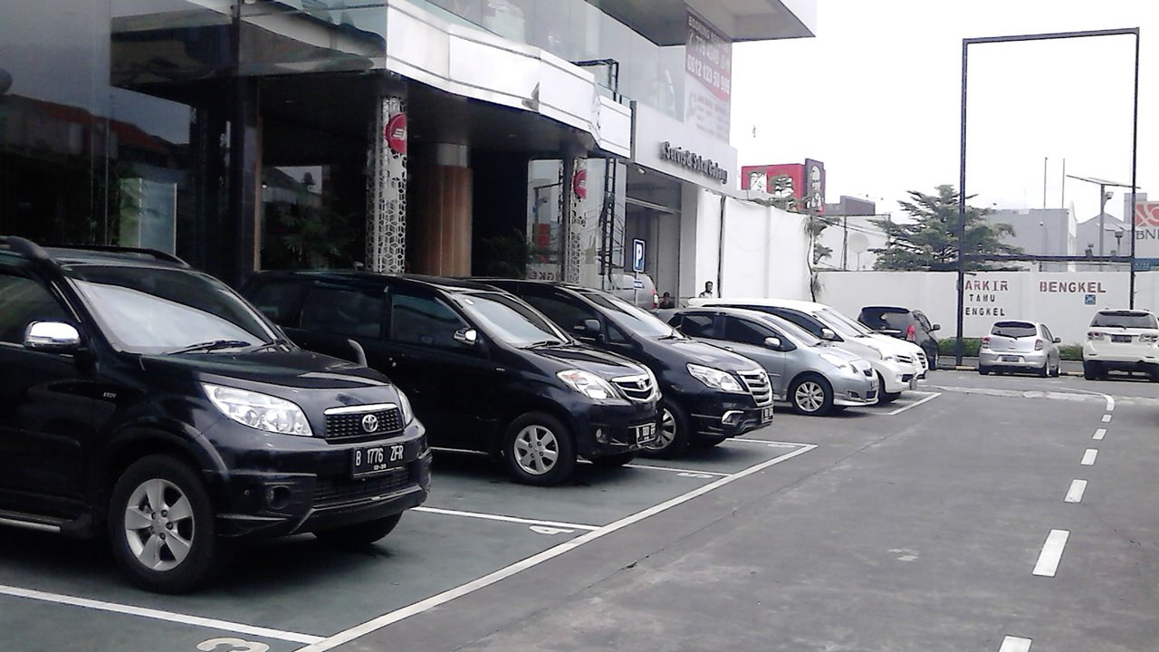 Penyebab Mobil Limbung dan Cara Mengatasinya agar Tetap Stabil