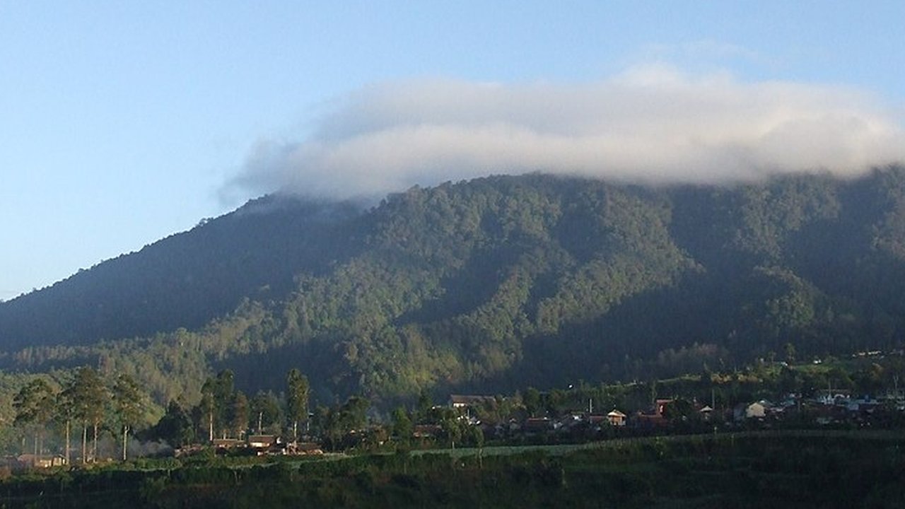 Gunung Burangrang