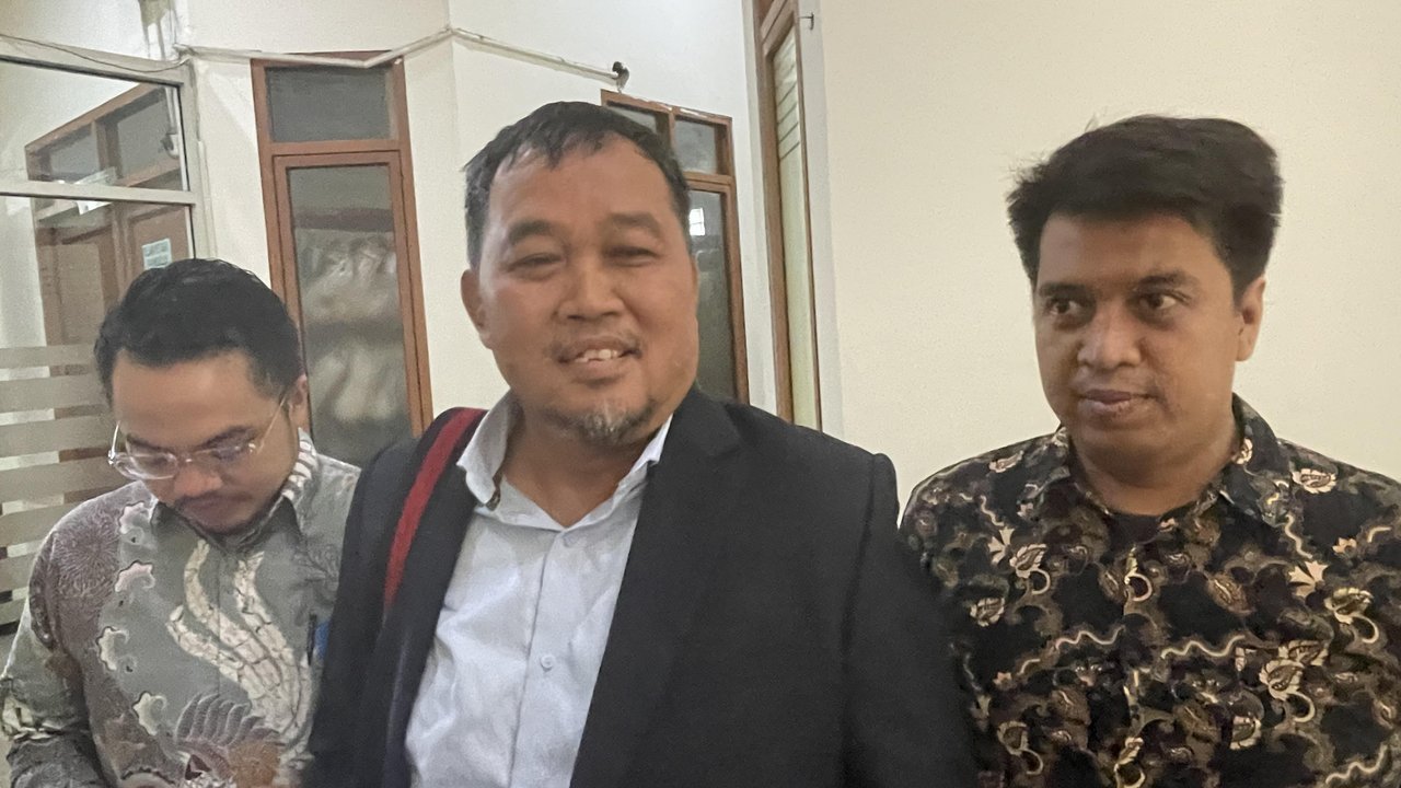 Koordinator dan Pendiri Masyarakat Anti Korupsi Indonesia (MAKI) Boyamin Saiman di PN Jaksel. (Foto: Liputan6.com/Ady Anugrahadi).