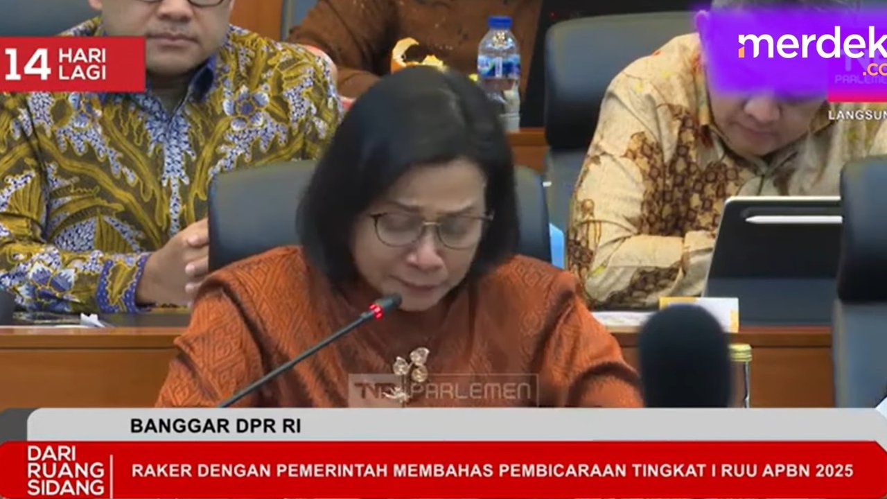 Sri Mulyani menangis di DPR