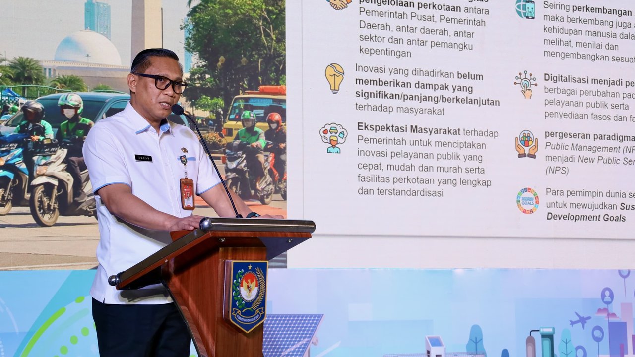Plh Dirjen Bina Administrasi Kewilayahan (Adwil) Kemendagri Amran di Acara IISMEX 2024 Expo