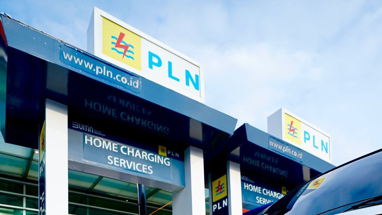 <p>Pembangkit listrik Tambak Lorok milik PLN Indonesia Power menambah sekitar 780 megawatt (MW) listrik, setara dengan kapasitas yang dibutuhkan untuk melistriki sekitar 5 juta rumah di Indonesia. (Ist)</p>