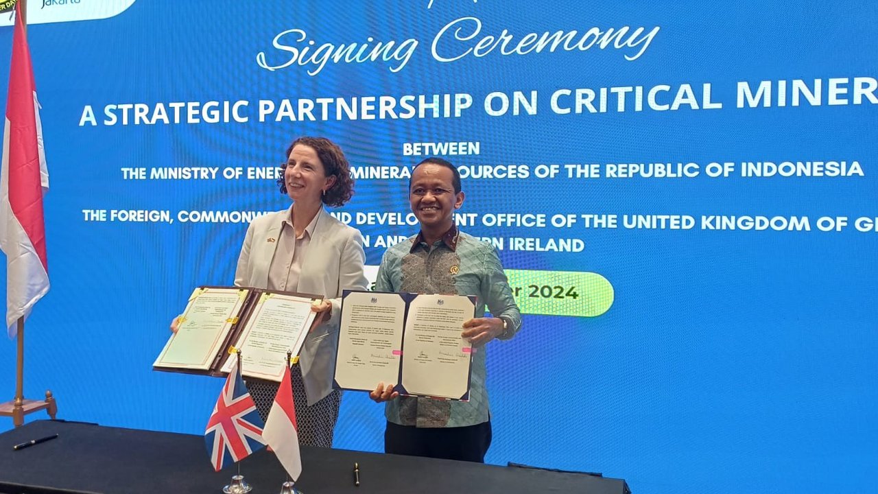 Demi Keberlanjutan, Indonesia-Inggris Sepakat Benahi Sektor Mineral yang Sudah Kritis