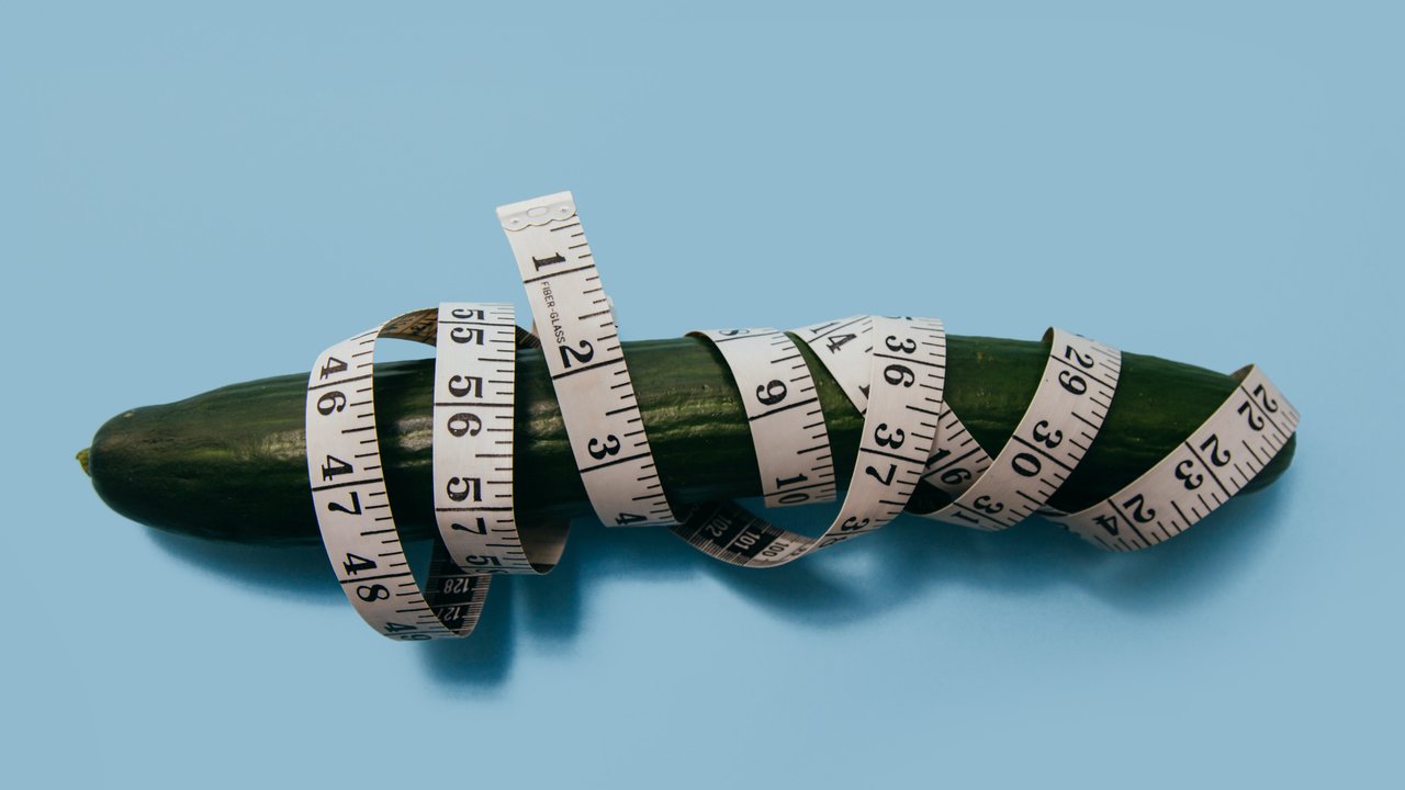 ilustrasi penis. Photo by Charles Deluvio on Unsplash