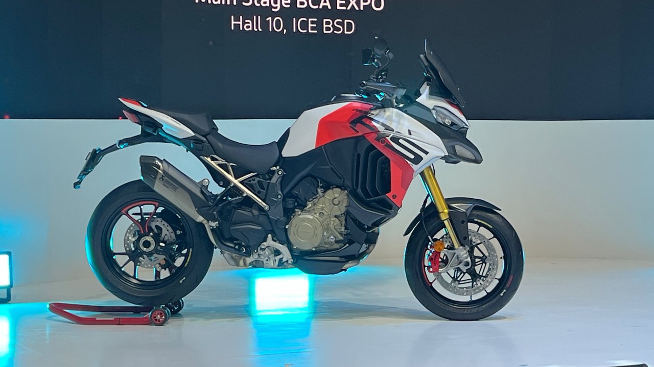 Ducati Multistrada V4RS.