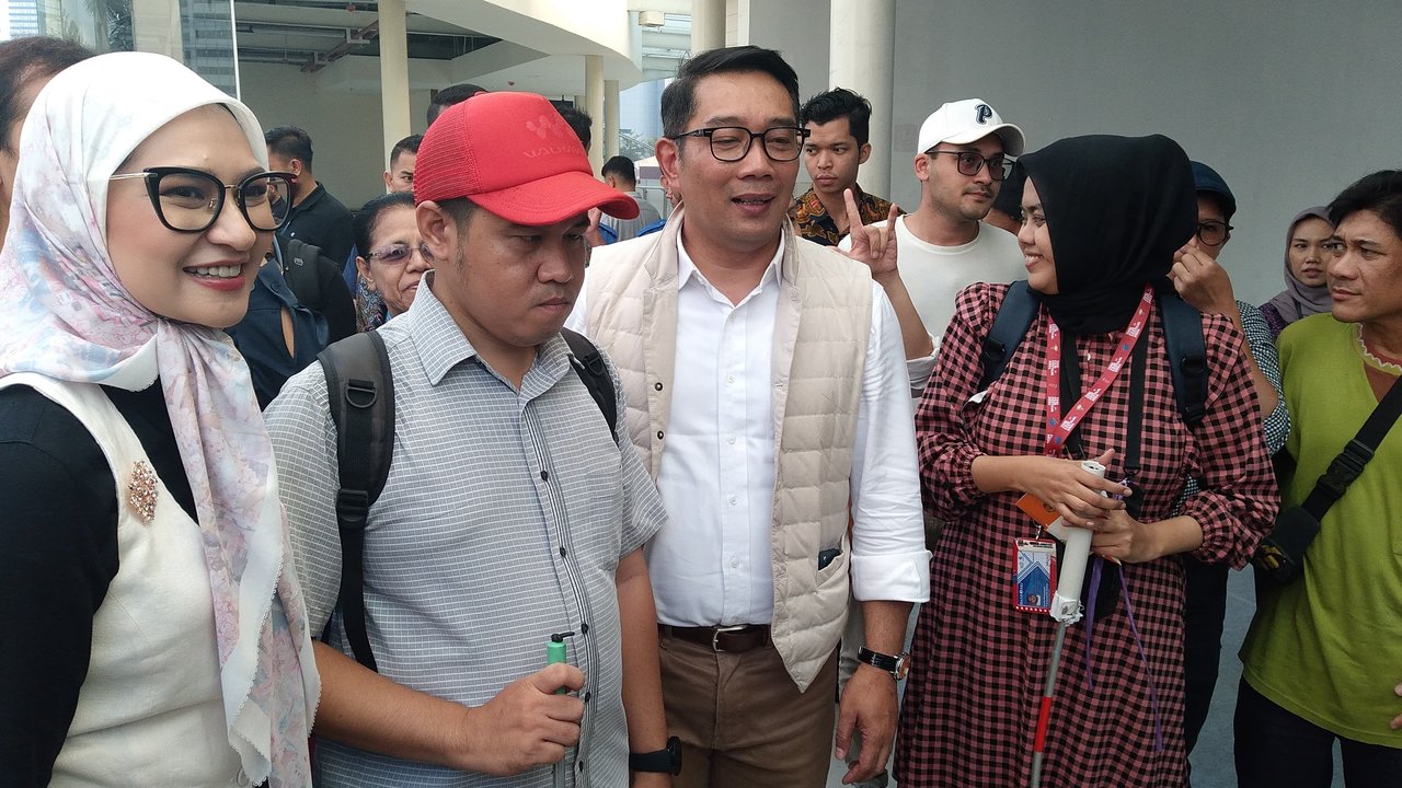 Ridwan Kamil Umumkam Timses: Riza Patria Ketua, Stafsus Jokowi Angkie Yudistia Jubir