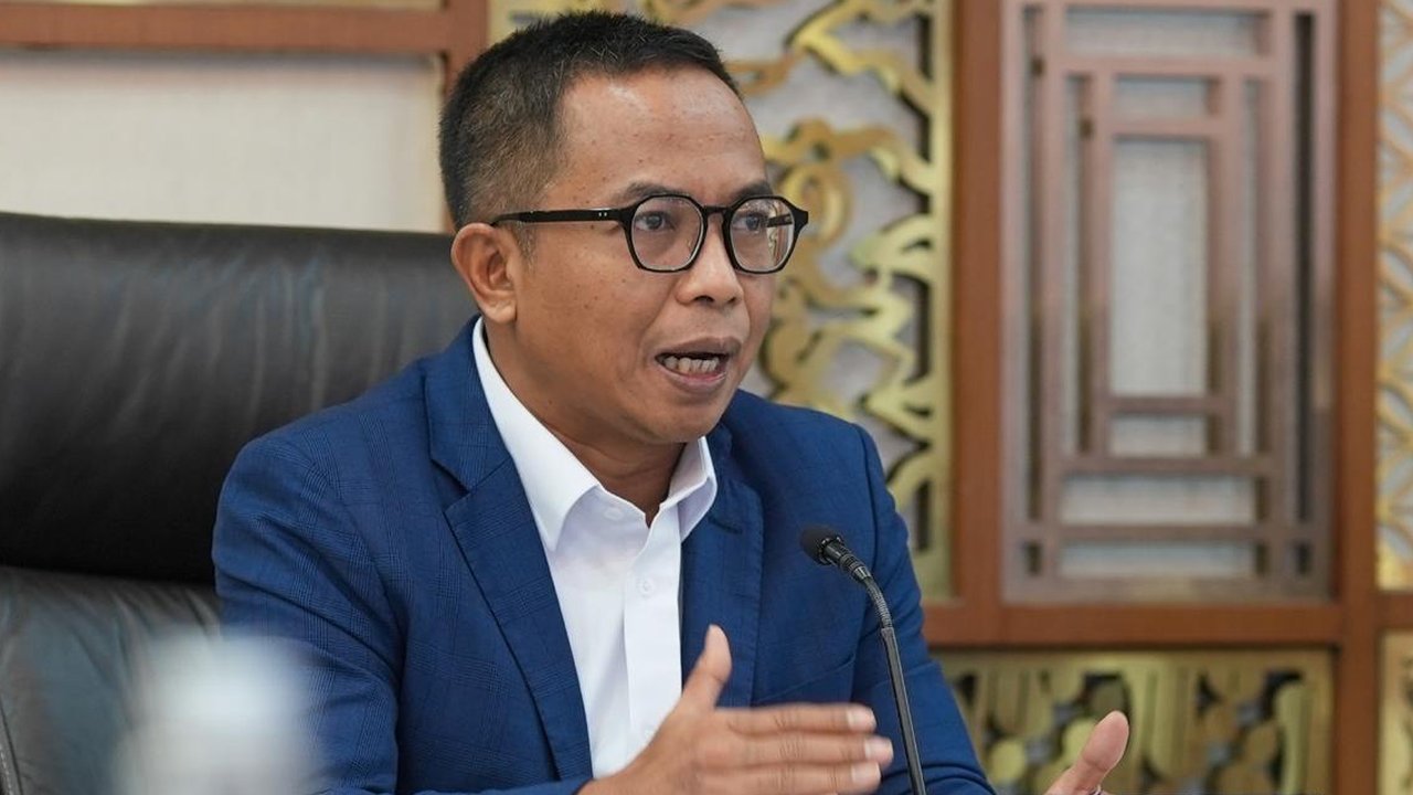 Dalam menyalurkan kredit tersebut, perseroan tetap memastikan seluruh portofolio investasi dan pinjaman selaras dengan standard ESG.