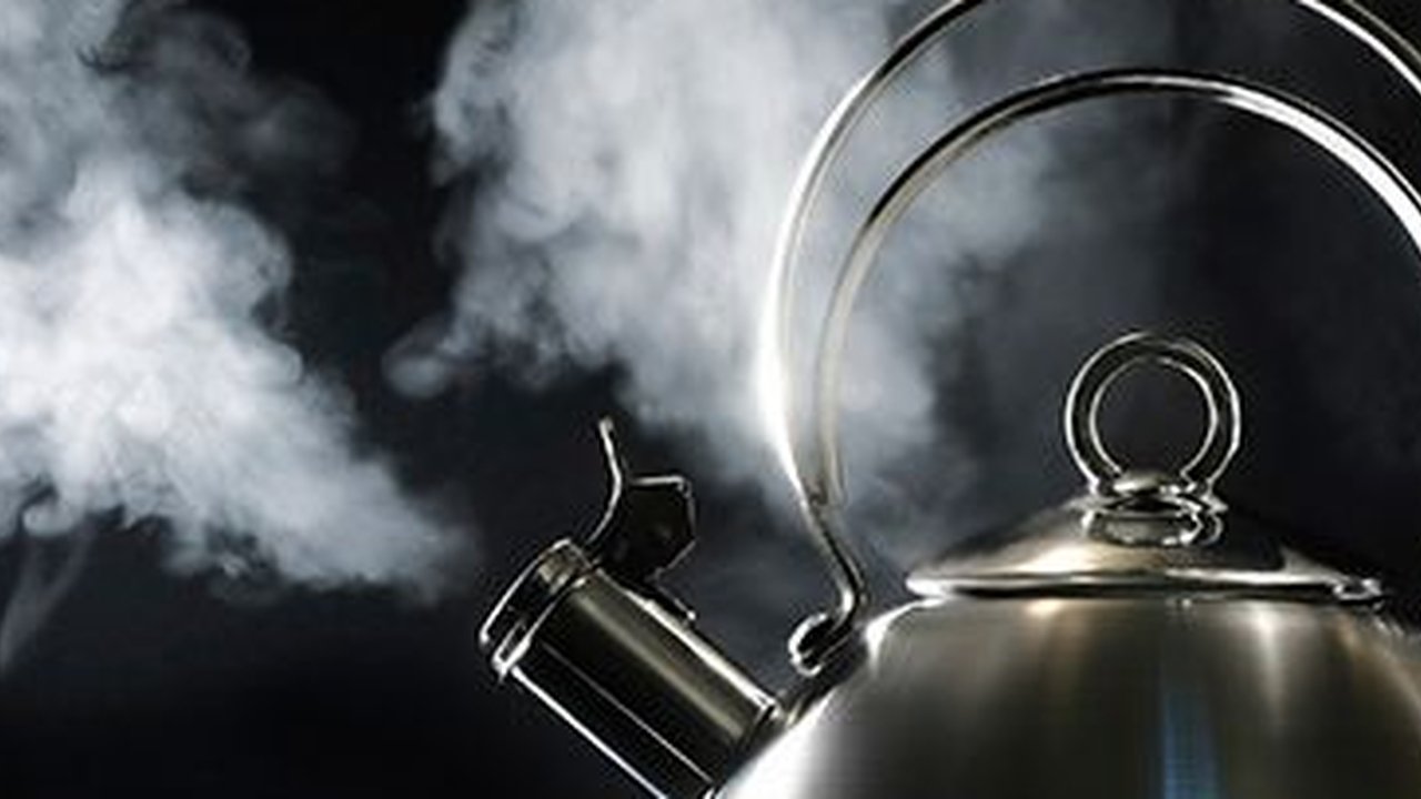 Emosi karena Disuruh Cari Kerja, Pria Pengangguran di Palembang Siram Istri dengan Air Mendidih